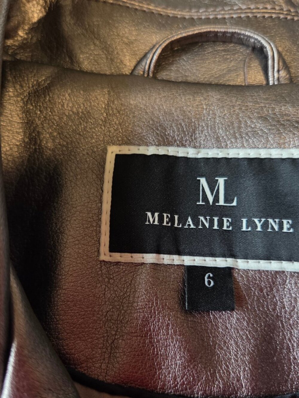 Metalic Jacket - Picture 3 of 4